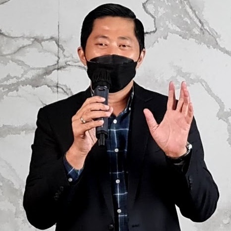 Eloy Zalukhu-20210530-1x1.jpg
