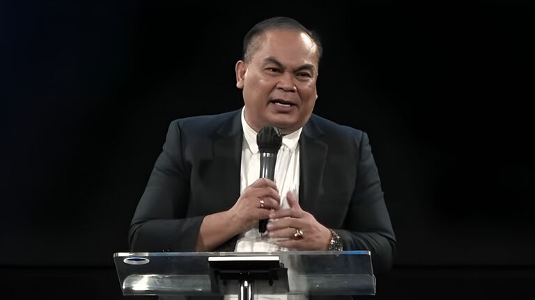 Pdt Dr Andreas Eko Nugroho, MTh dalam Ibadah Raya, Minggu, 01 Maret 2026, di GBI Danau Bogor Raya.