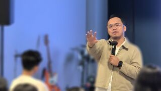 Berkas:Daniel Chavin-20260419.jpg