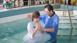 20100523-2 Sakramen baptis.jpg