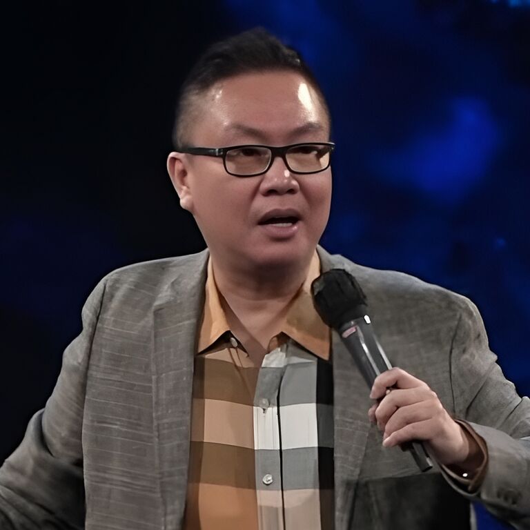 Jonathan Prawira-20260607-1x1.jpg