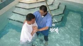 20100523-1 Sakramen baptis.jpg